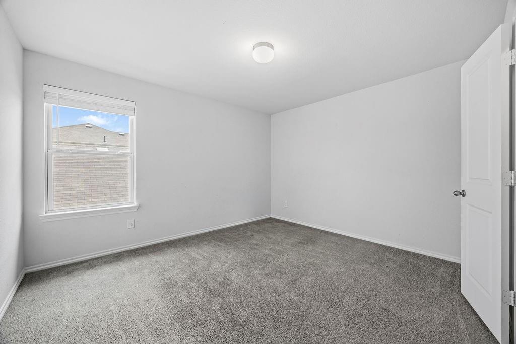1024 Runnels Lane Property Photo 23
