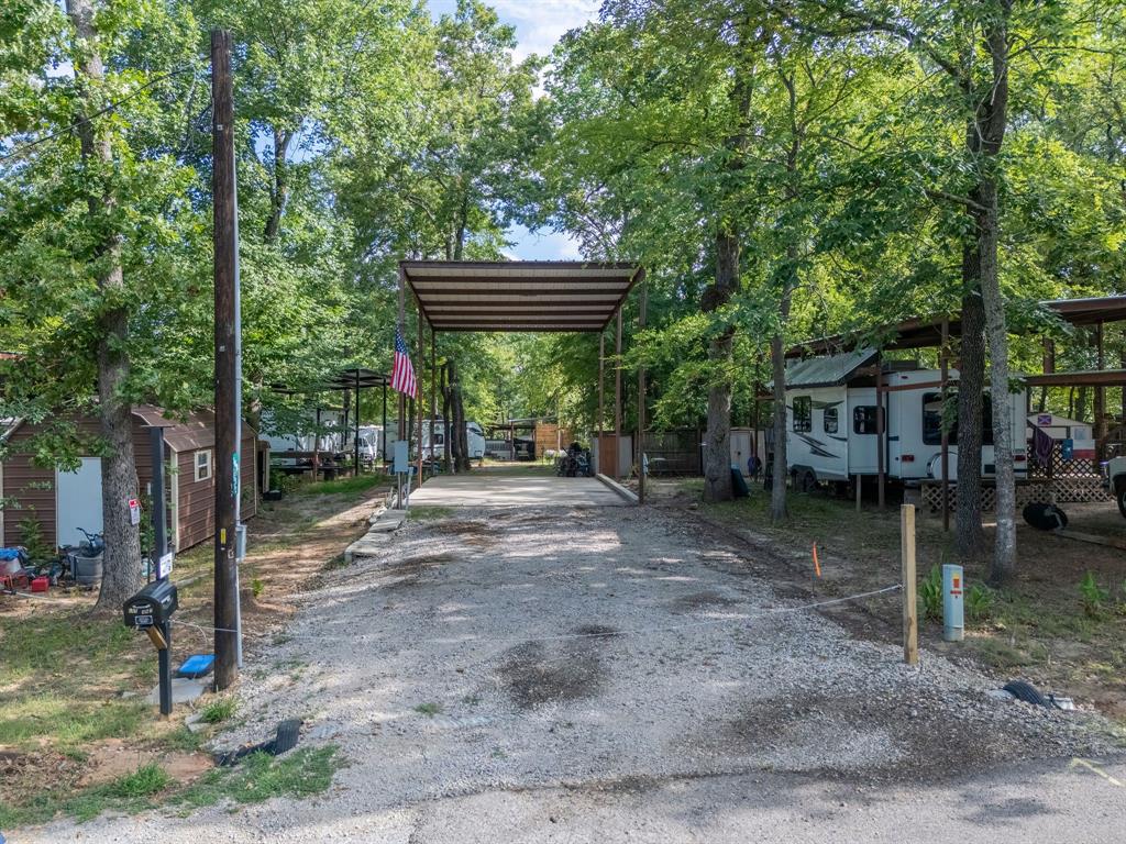 168 Pr 5812 Property Photo 1