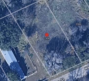 2304 Neches Street Property Photo 2