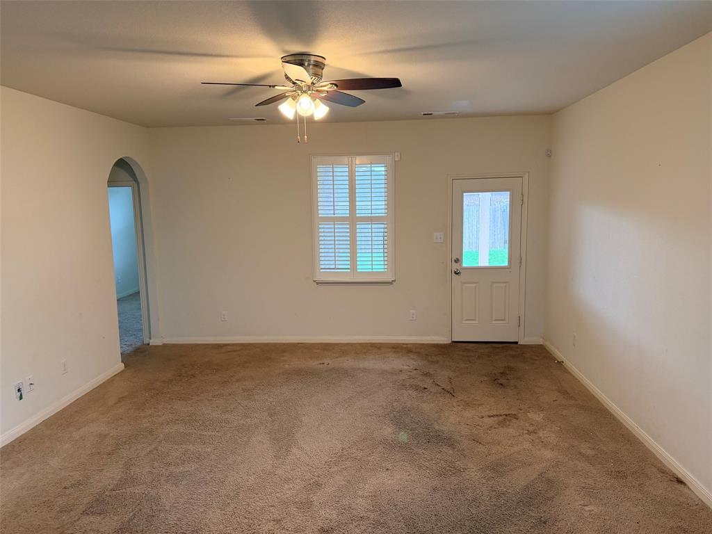1617 Park Trails Boulevard Property Photo 7