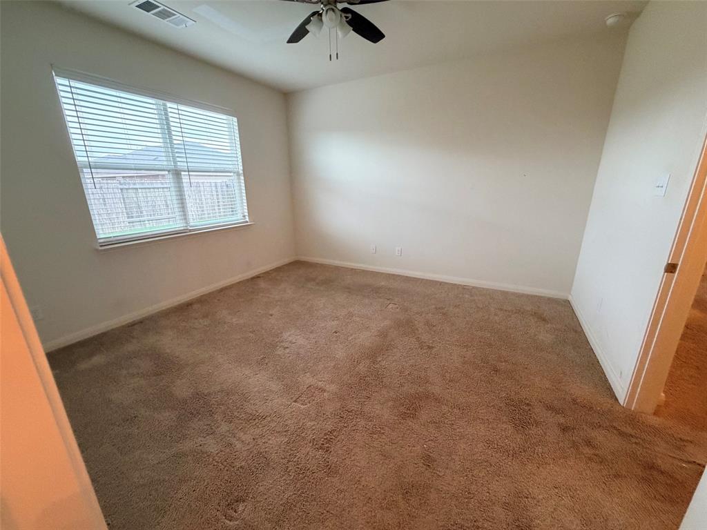 1617 Park Trails Boulevard Property Photo 10