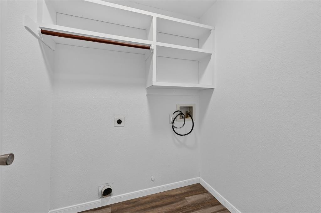 836 Snapdragon Lane Property Photo 15