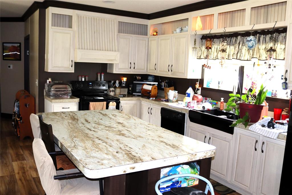 1269 County Road 2277 Property Photo 7