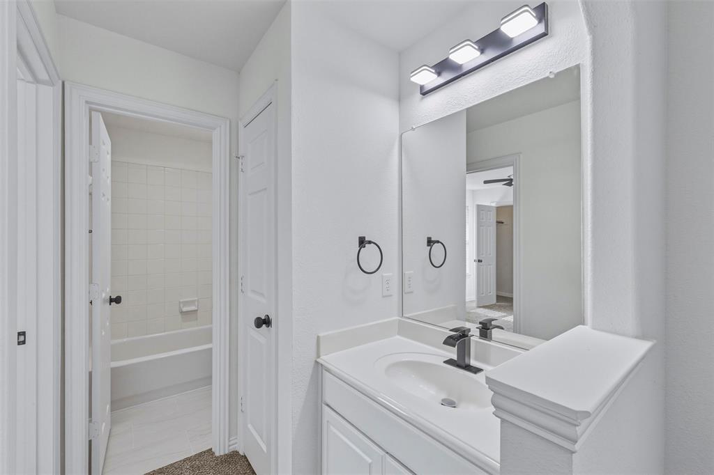 1706 Clear Springs Drive Property Photo 22