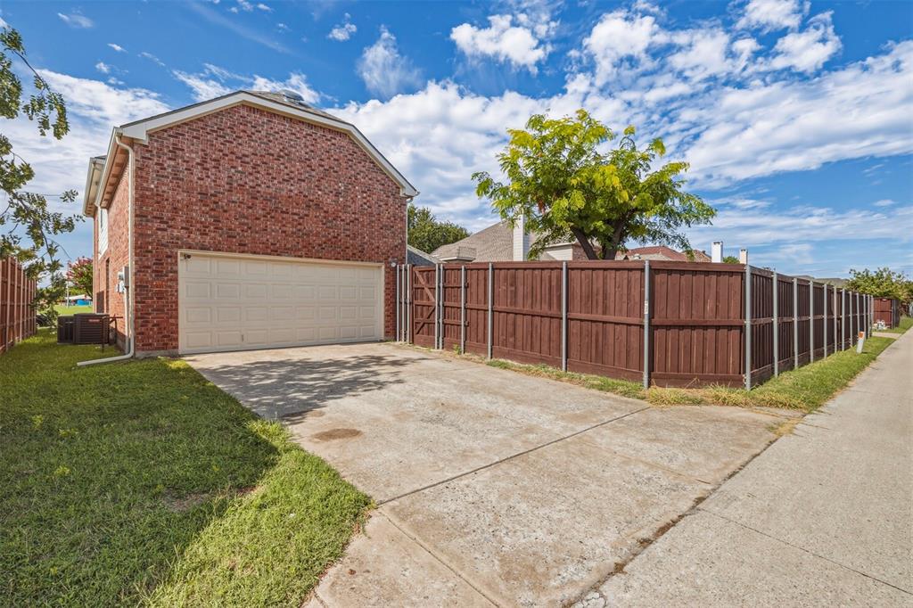1706 Clear Springs Drive Property Photo 35
