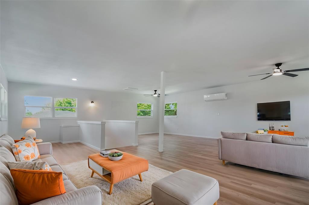 1421 S Scullin Avenue Property Photo 1