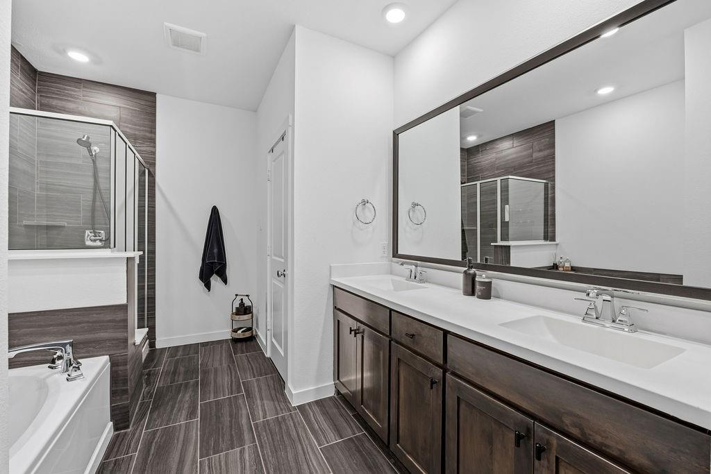 801 Emerling Drive Property Photo 11