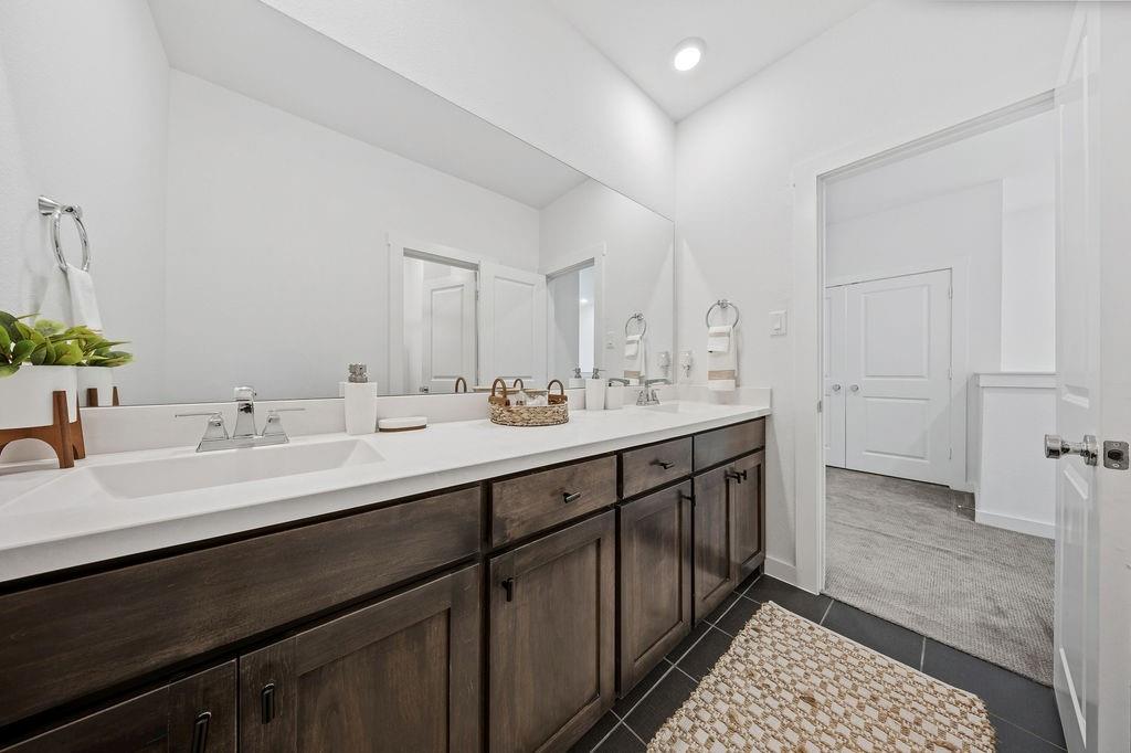 801 Emerling Drive Property Photo 16