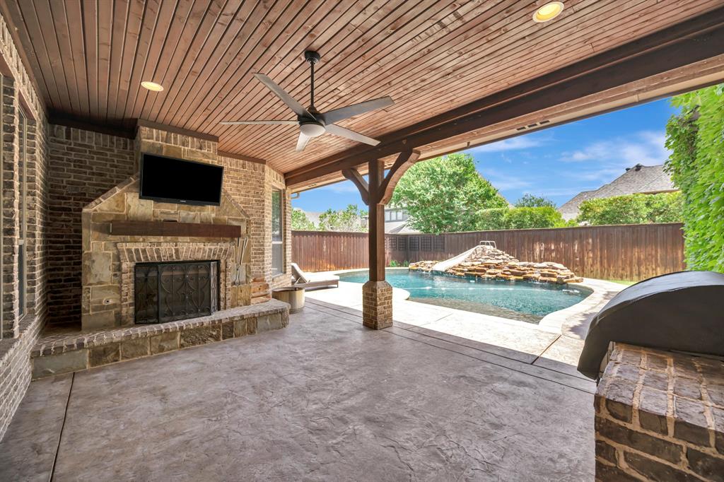 8100 Canyon Oak Drive Property Photo 34