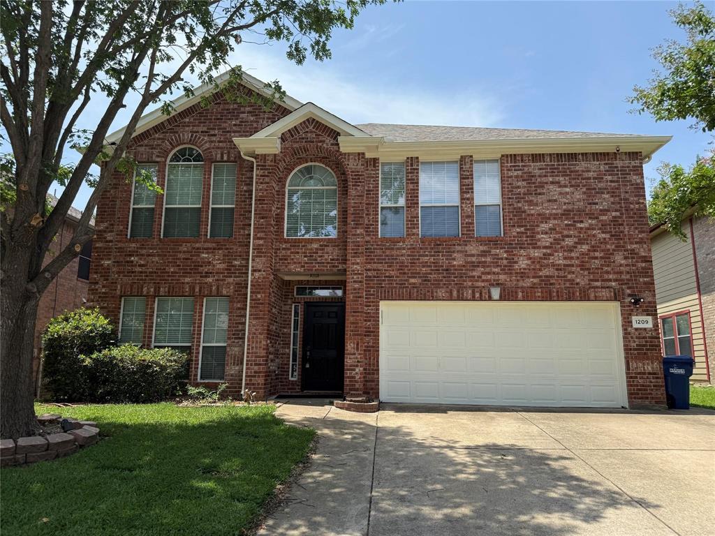 1209 Firewheel Place Property Photo 1