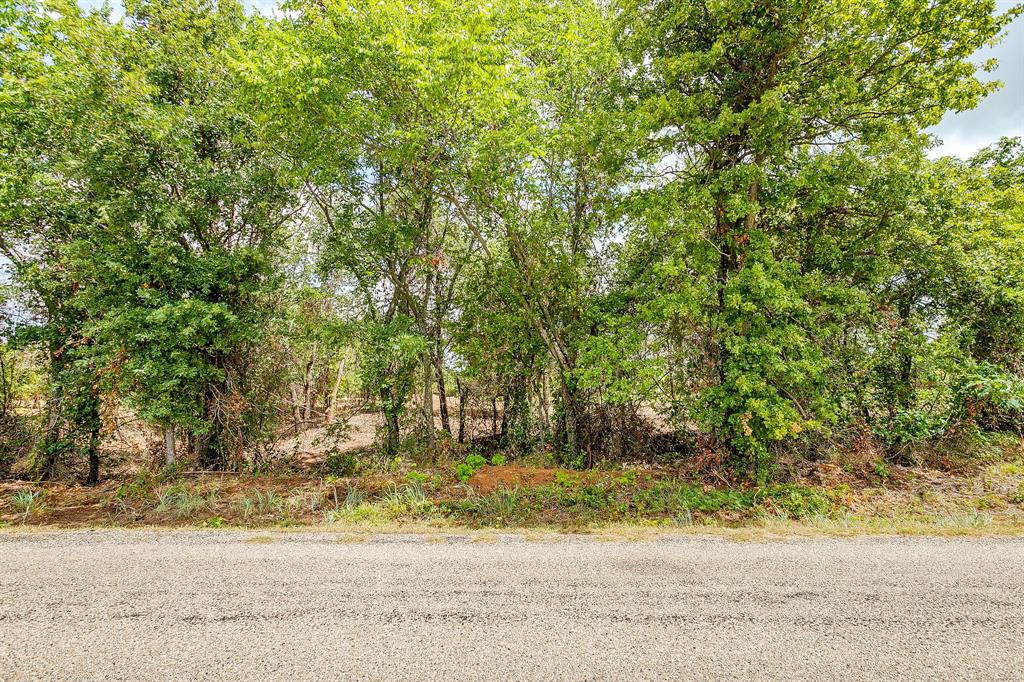 890 Clover Drive Property Photo 11