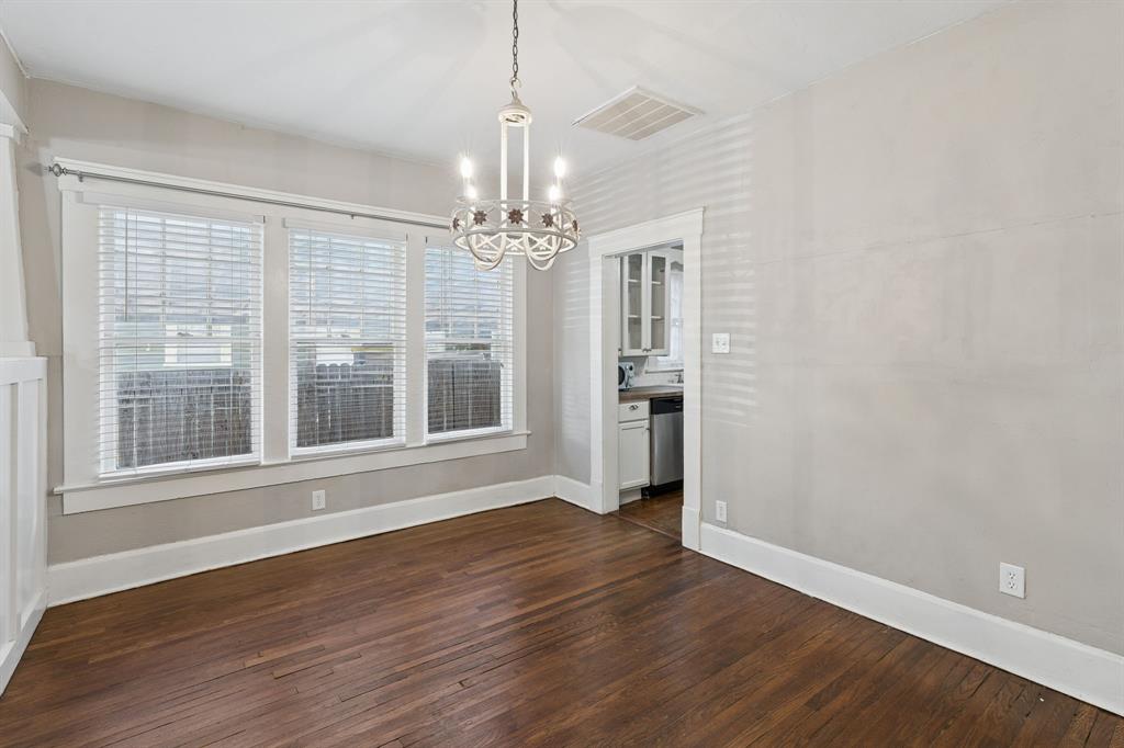 2111 Washington Avenue Property Photo 10