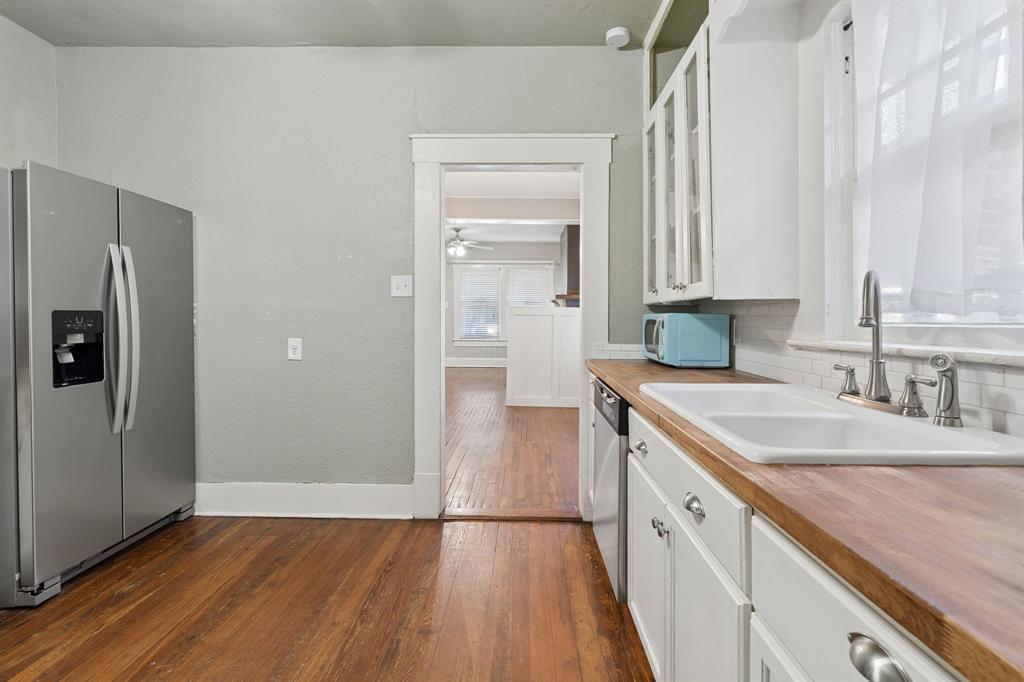 2111 Washington Avenue Property Photo 13