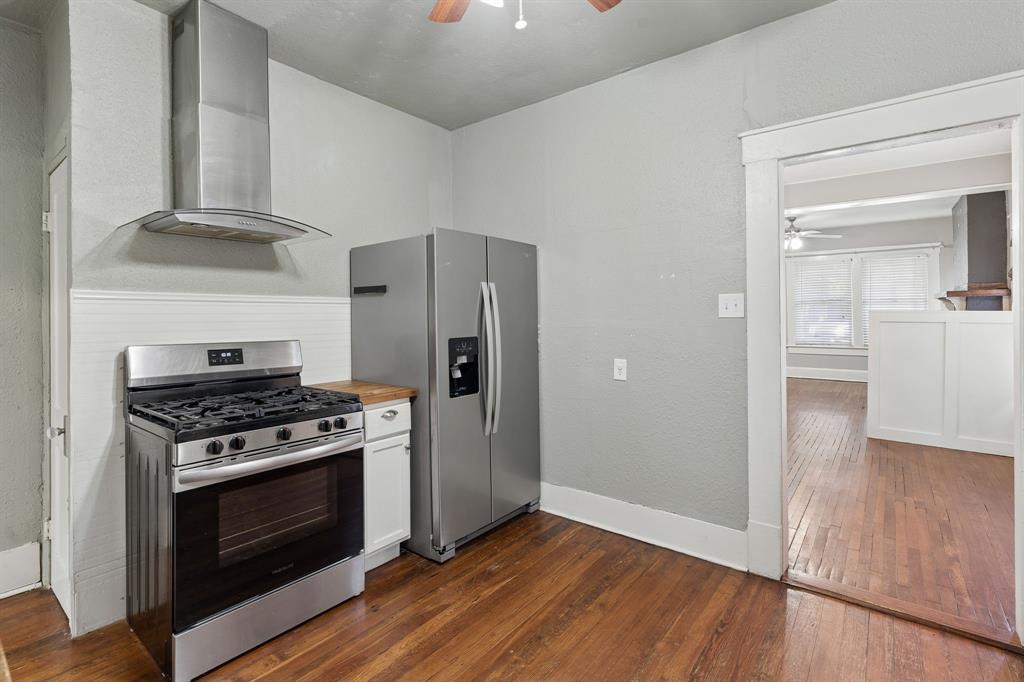 2111 Washington Avenue Property Photo 14