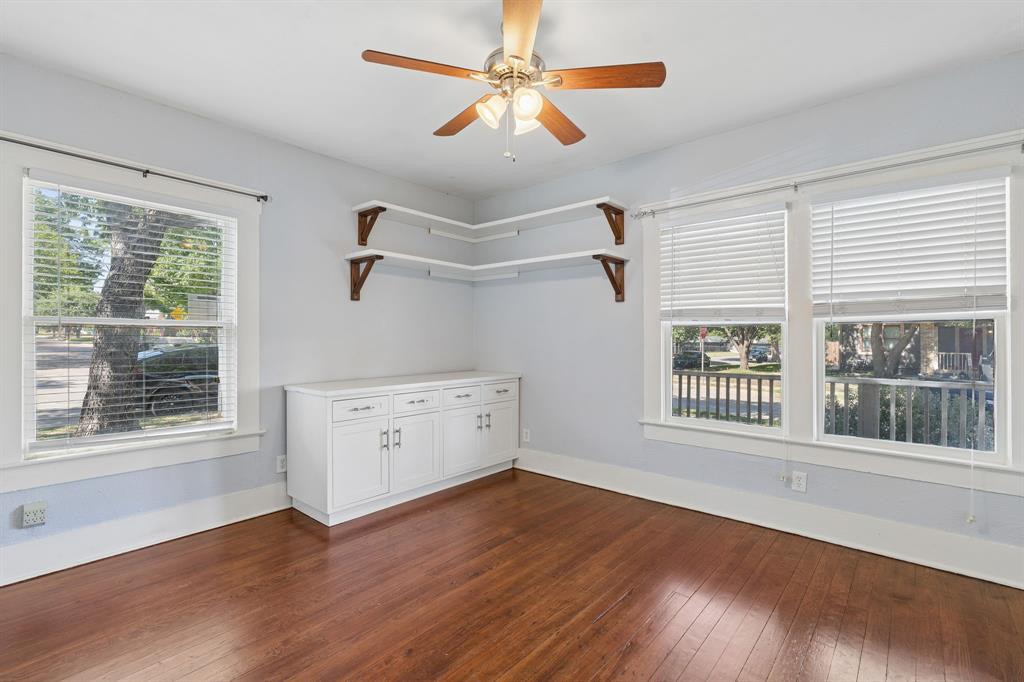 2111 Washington Avenue Property Photo 19