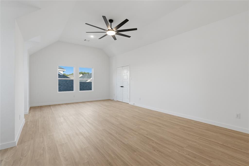 406 Hearth Terrace Property Photo 29