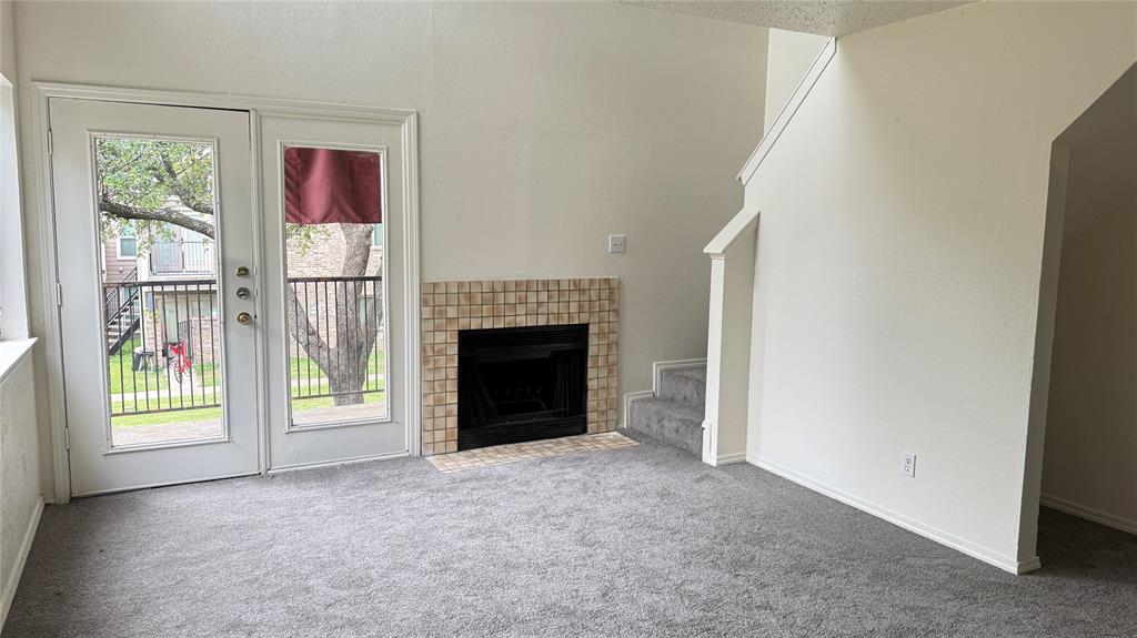 9833 Walnut Street 201 Property Photo 7