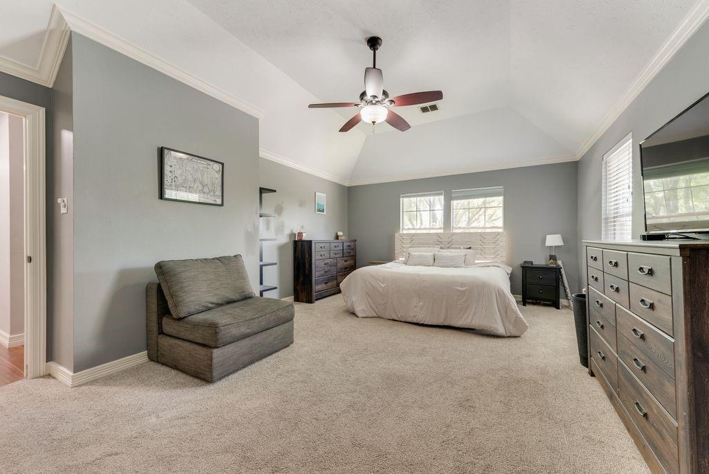 7713 Pine Street Property Photo 14