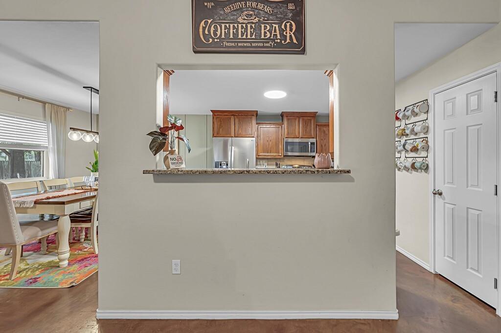 213 Woodlands Boulevard Property Photo 8