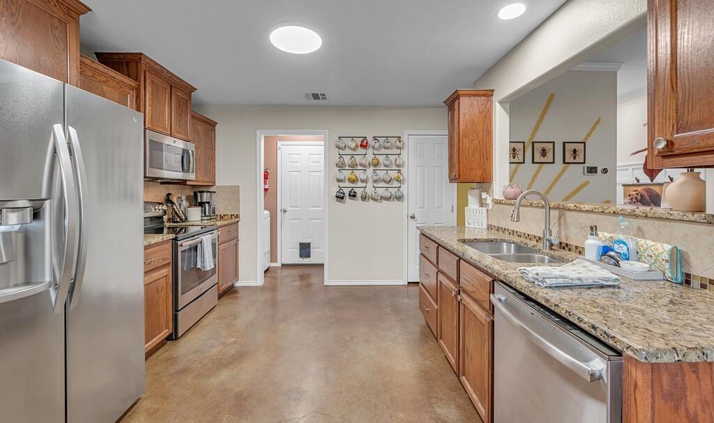 213 Woodlands Boulevard Property Photo 11