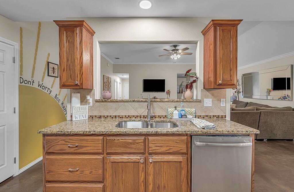 213 Woodlands Boulevard Property Photo 13
