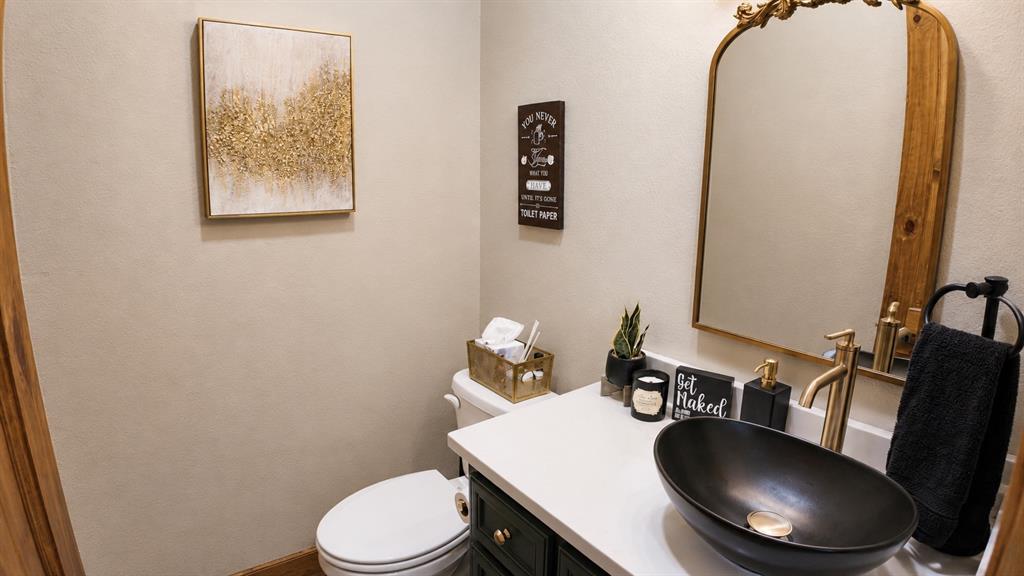 6912 67,84 Property Photo 10