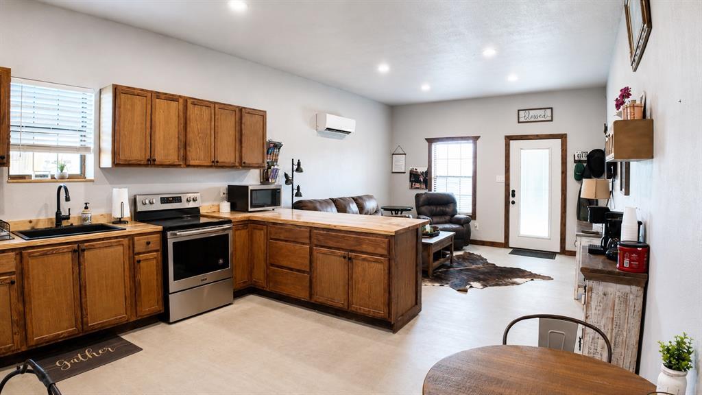 6912 67,84 Property Photo 21