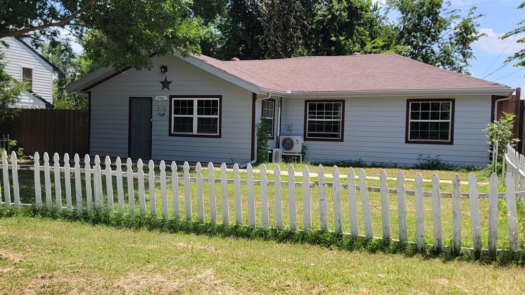 204 Alice Drive Property Photo 1