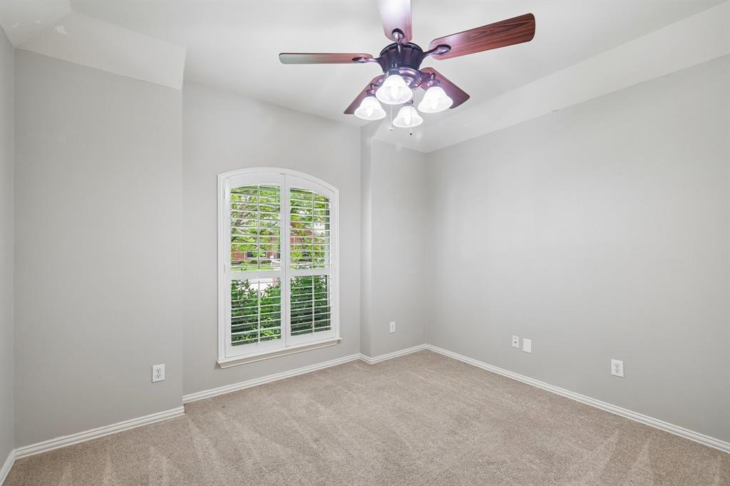 5212 Crossvine Lane Property Photo 19