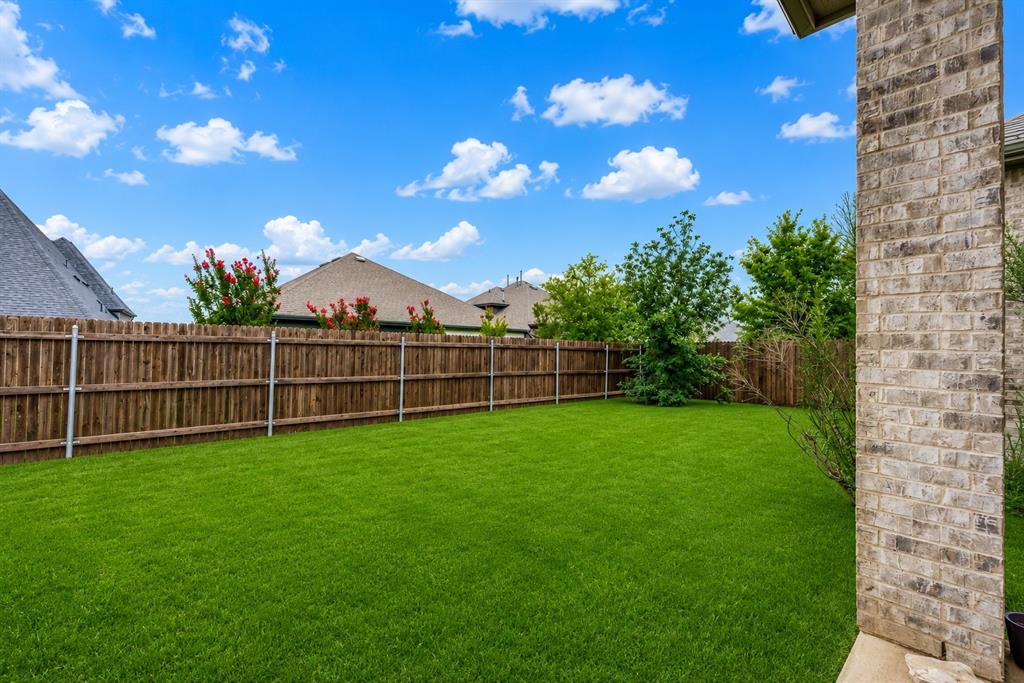 7409 Winterbloom Way Property Photo 23