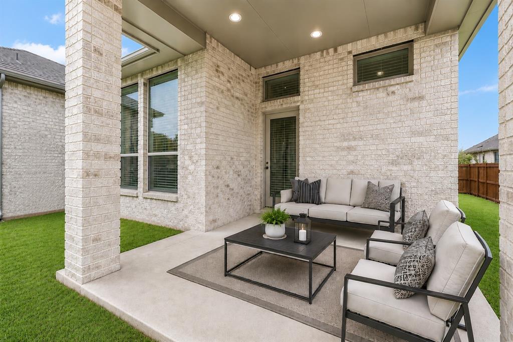 7409 Winterbloom Way Property Photo 24