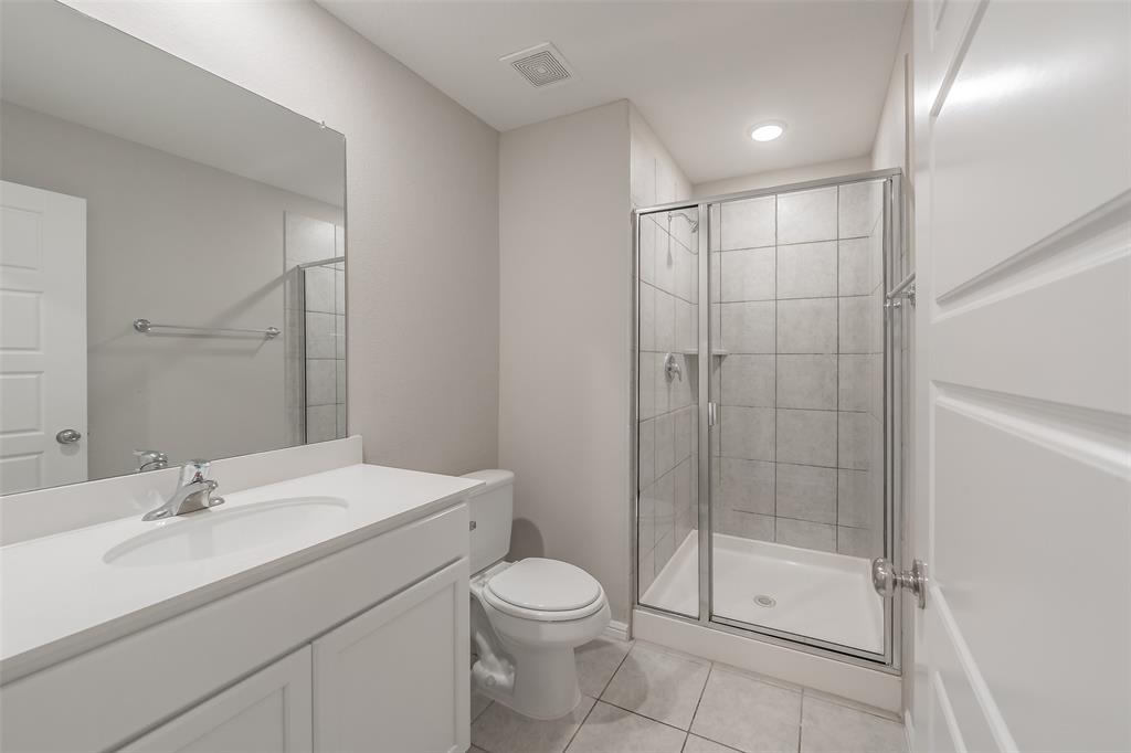 1207 Putnam Street Property Photo 8