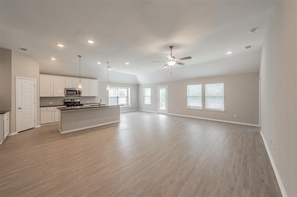 1207 Putnam Street Property Photo 16
