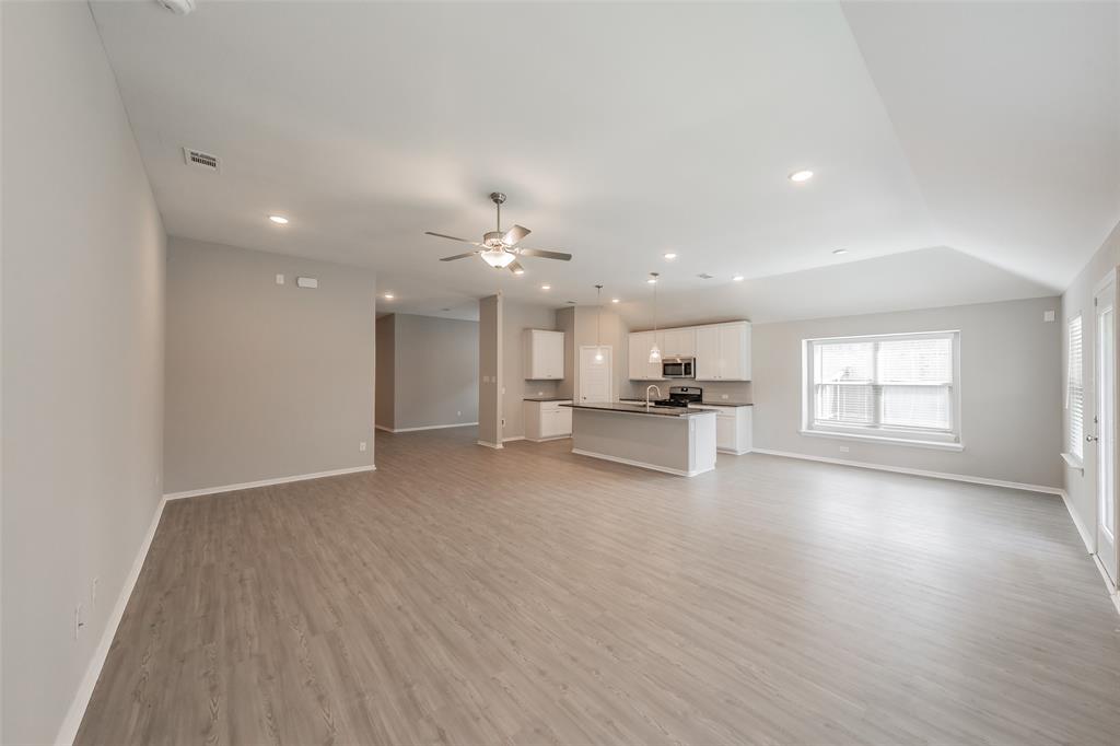 1207 Putnam Street Property Photo 17