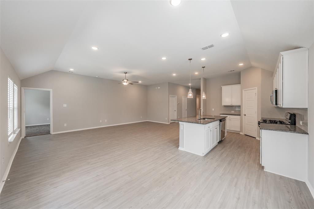 1207 Putnam Street Property Photo 21
