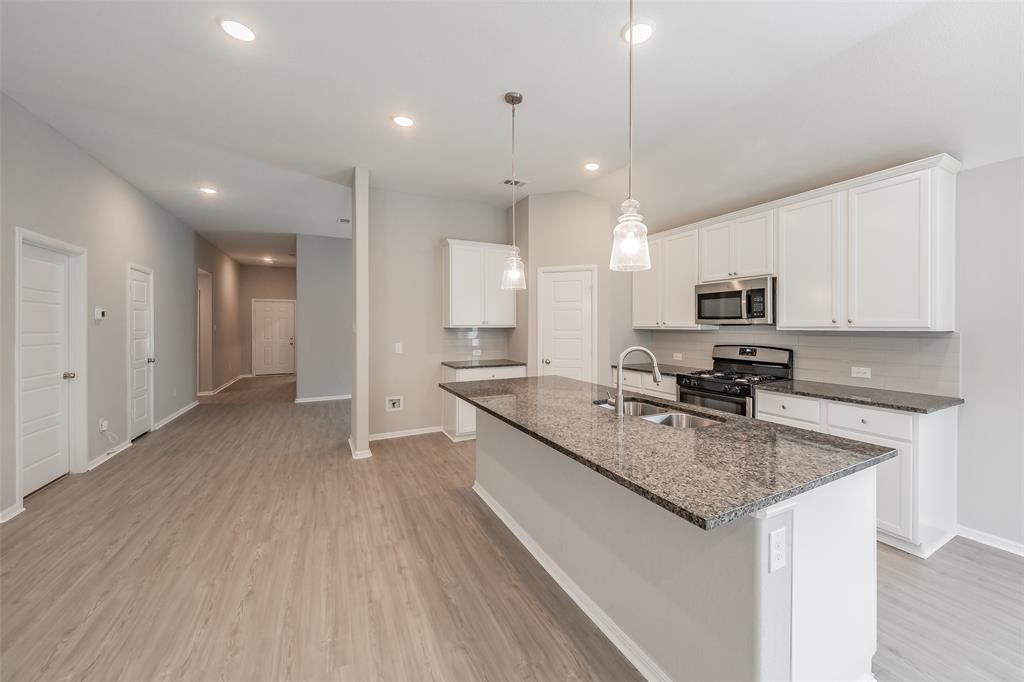 1207 Putnam Street Property Photo 22