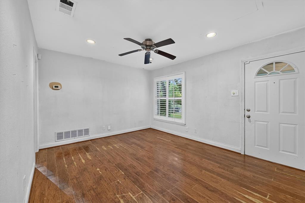 1613 Pat Drive Property Photo 6