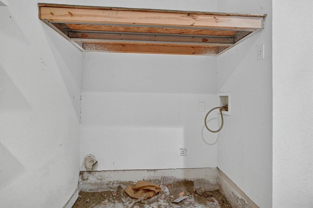 1613 Pat Drive Property Photo 17