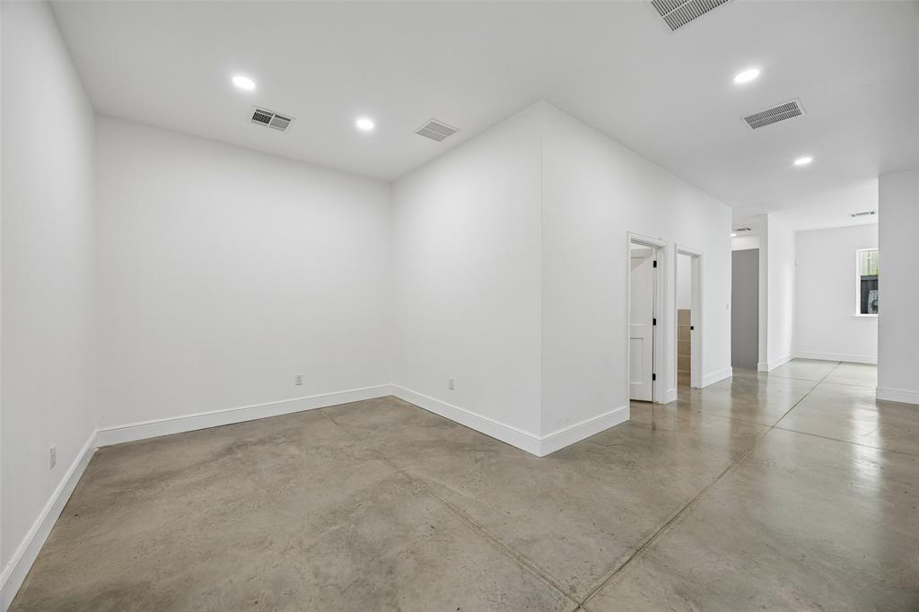 908 Cresthaven Drive 200 Property Photo 10