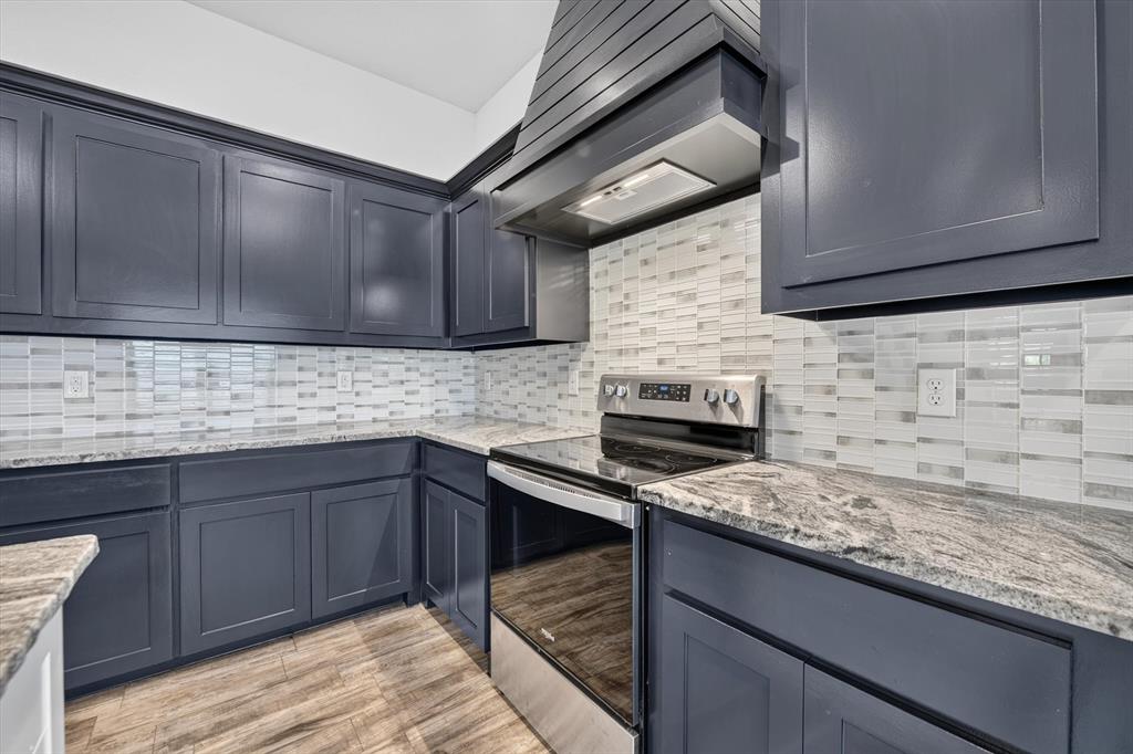106 Clover Circle Property Photo 11