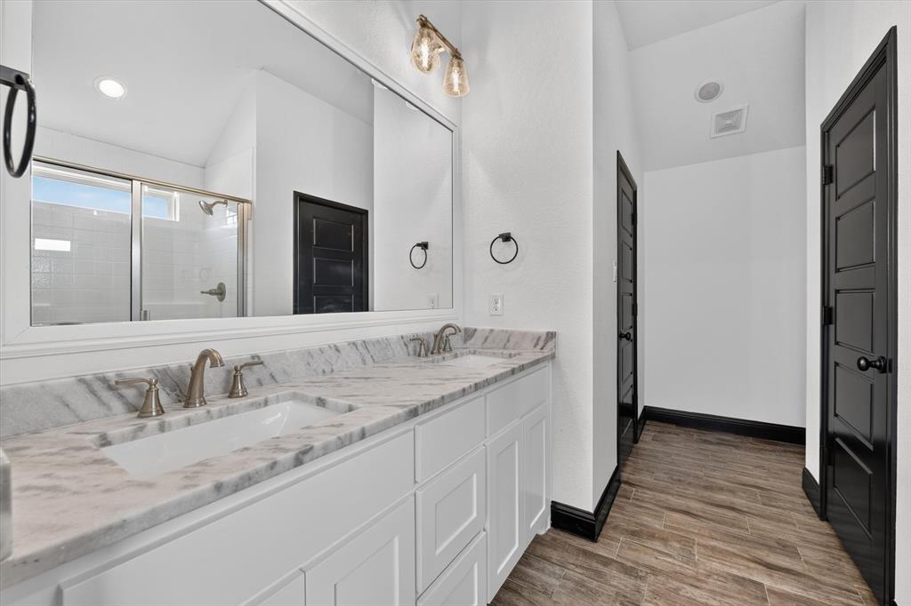 106 Clover Circle Property Photo 25