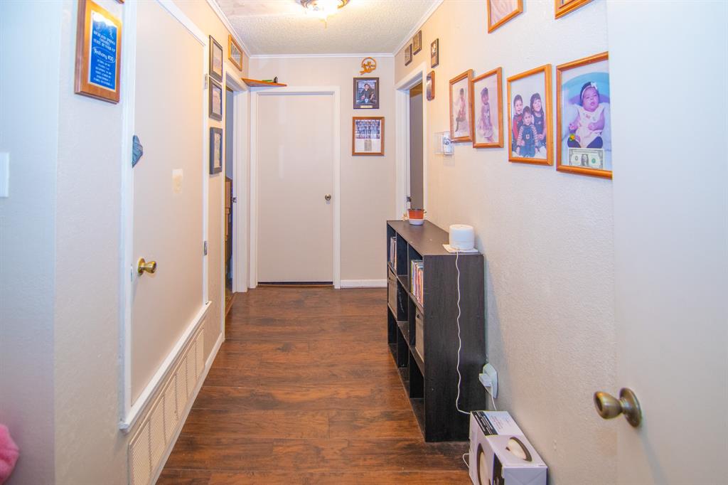 1909 4th Street Property Photo 15