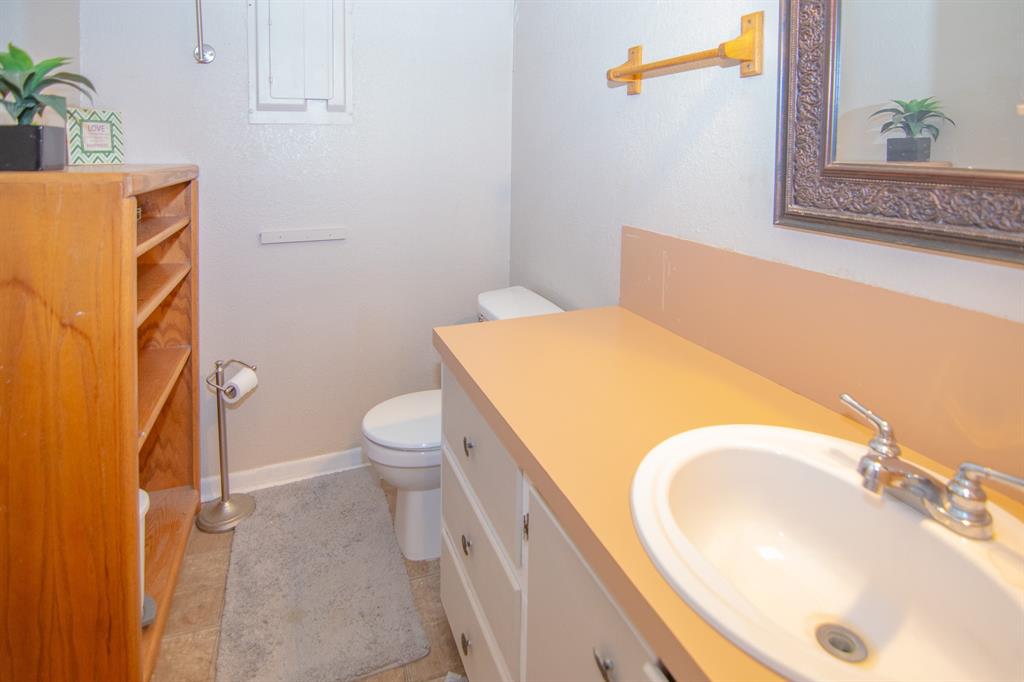 1909 4th Street Property Photo 19