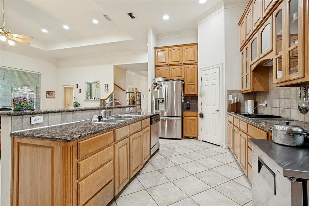 9709 Divot Drive Property Photo 18