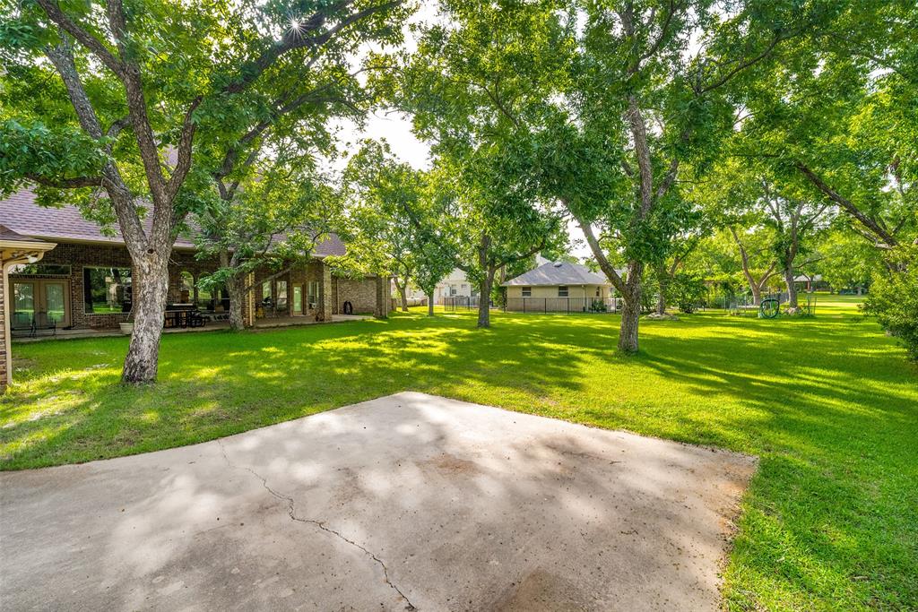 9709 Divot Drive Property Photo 32
