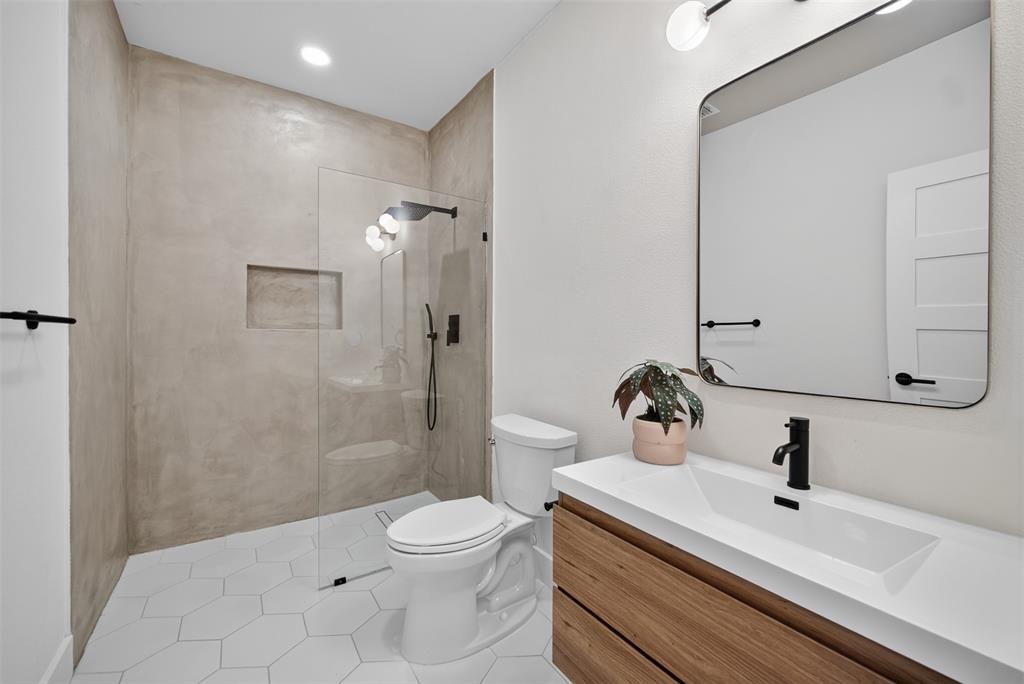 3713 Granada Trail Property Photo 31