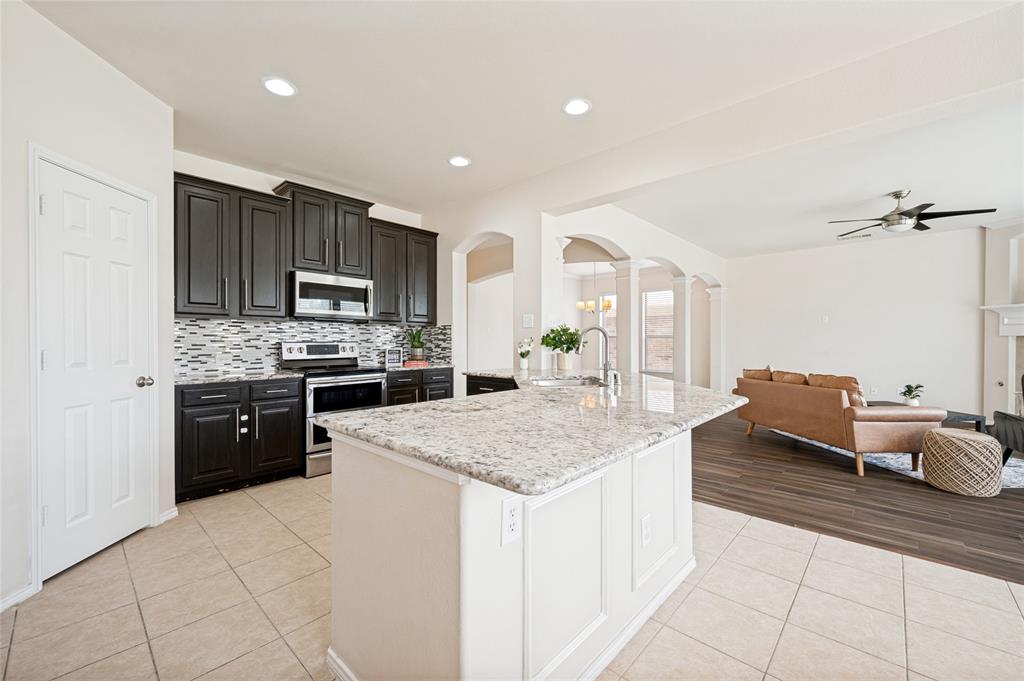 5117 Sweetgum Court Property Photo 11