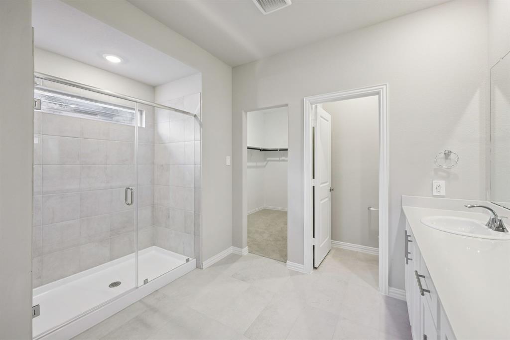 1720 Gardendale Hollow Lane Property Photo 23
