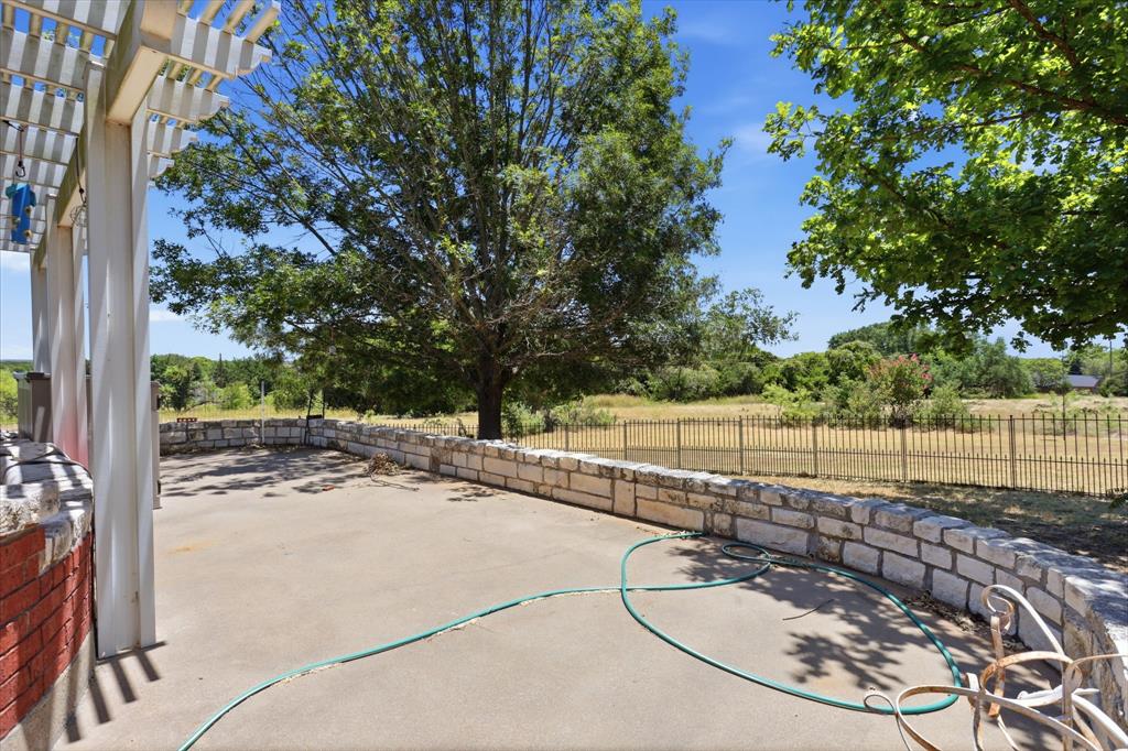 19007 White Bluff Drive Property Photo 26