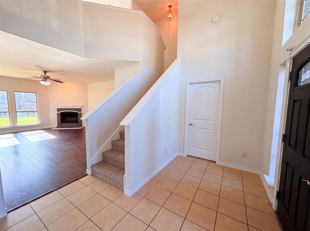 1217 Maverick Lane Property Photo 6